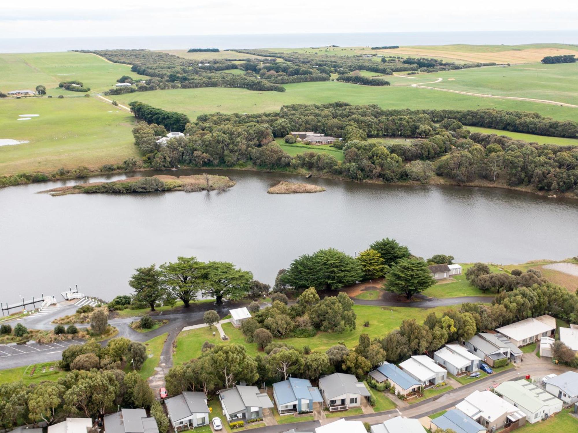 Nrma Warrnambool Riverside Holiday Park Eksteriør billede