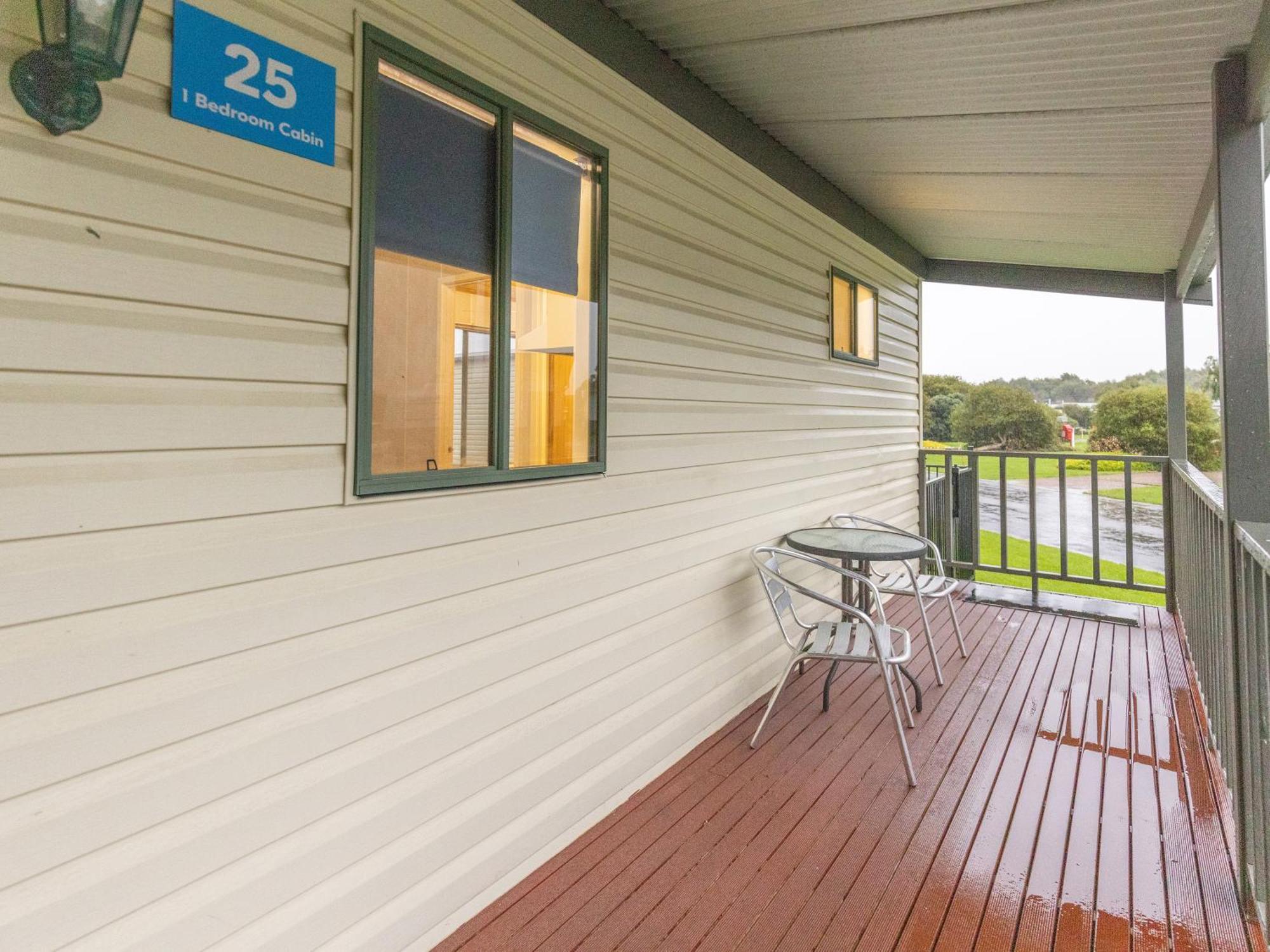 Nrma Warrnambool Riverside Holiday Park Værelse billede