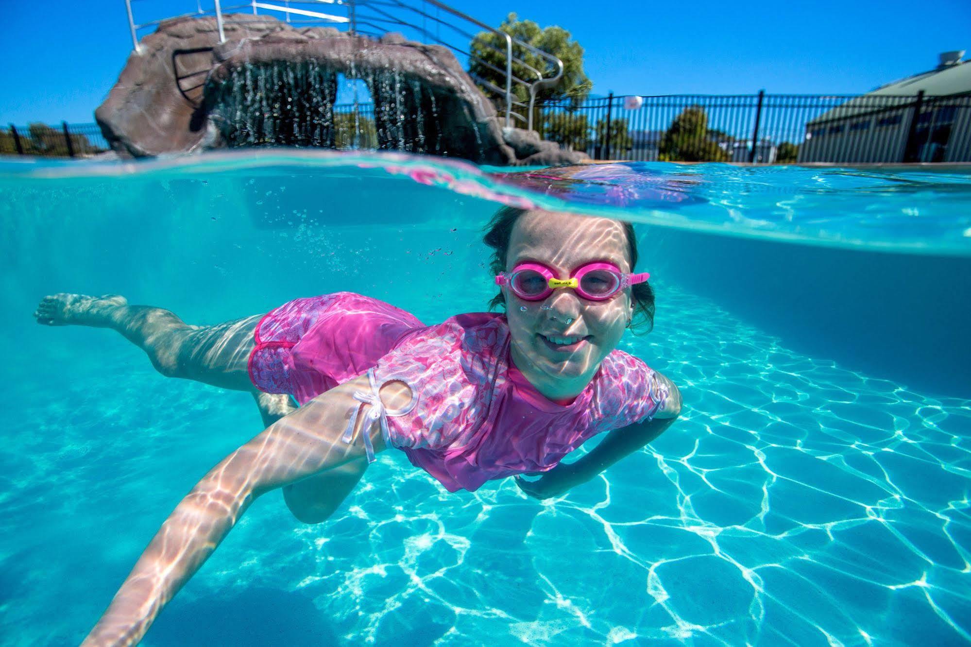 Nrma Warrnambool Riverside Holiday Park Eksteriør billede
